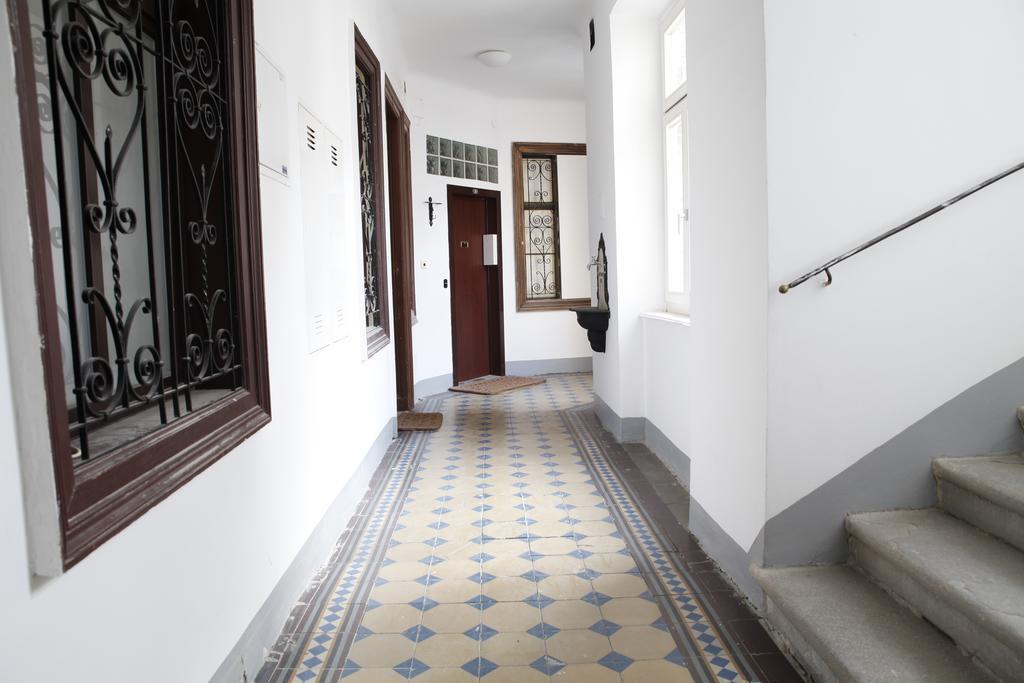 Casa Nostra - Sonnige Wohnung Direkt Am Augarten เวียนนา ภายนอก รูปภาพ